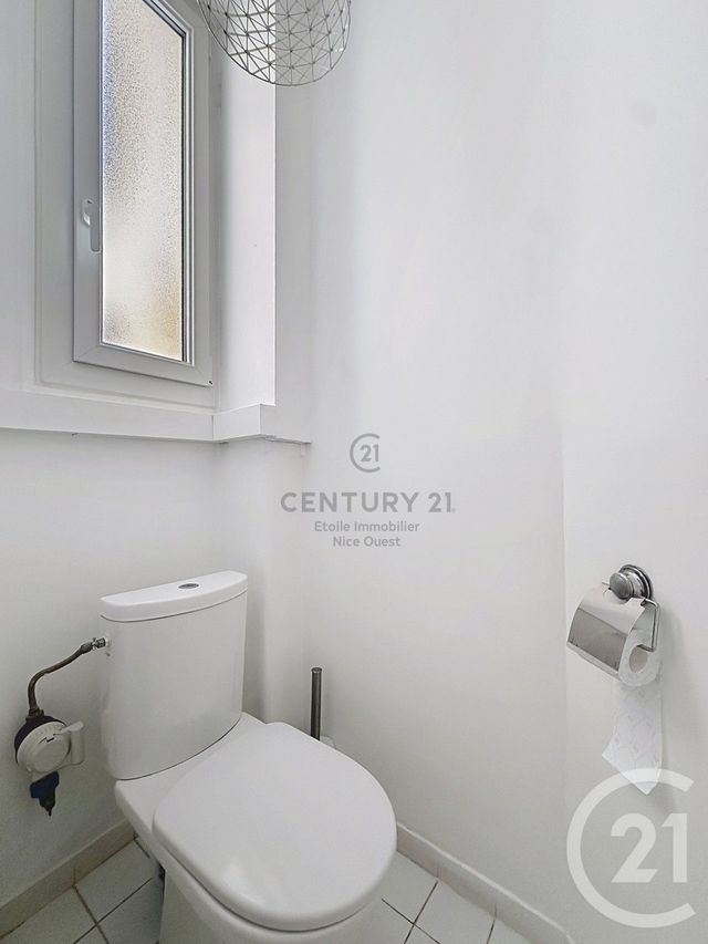Afficher la photo en grand Appartement F3 bis à vendre - 3 pièces - 93.79 m2 - NICE - 06 - PROVENCE-ALPES-COTE-D-AZUR - Century 21 Etoile Immobilier