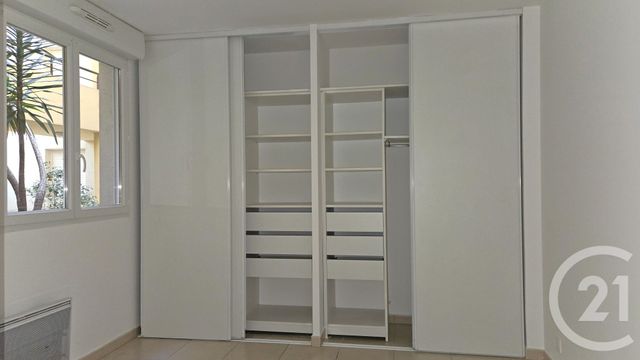 Afficher la photo en grand Appartement F3 à vendre - 3 pièces - 62.0 m2 - NICE - 06 - PROVENCE-ALPES-COTE-D-AZUR - Century 21 Etoile Immobilier