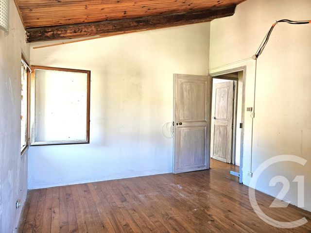 Afficher la photo en grand Appartement F3 à vendre - 3 pièces - 51.0 m2 - UTELLE - 06 - PROVENCE-ALPES-COTE-D-AZUR - Century 21 Etoile Immobilier