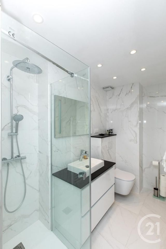 Appartement F3 à louer - 3 pièces - 78.0 m2 - NICE - 06 - PROVENCE-ALPES-COTE-D-AZUR - Century 21 Etoile Immobilier