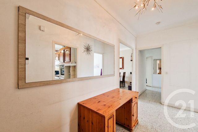 Afficher la photo en grand Appartement F4 à vendre - 4 pièces - 83.55 m2 - NICE - 06 - PROVENCE-ALPES-COTE-D-AZUR - Century 21 Etoile Immobilier