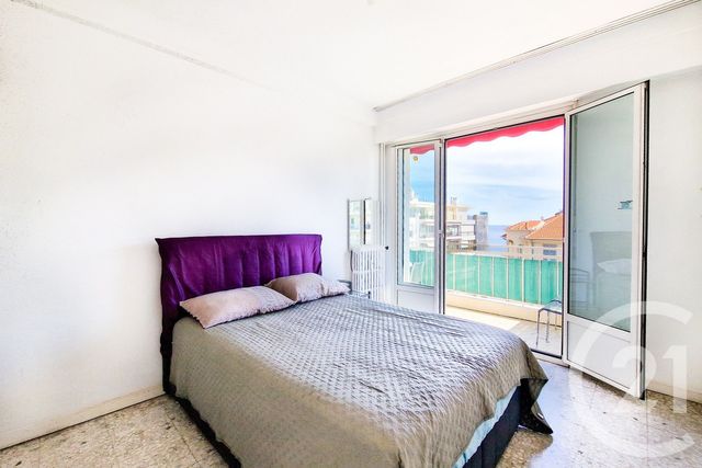 Afficher la photo en grand Appartement F4 à vendre - 4 pièces - 83.55 m2 - NICE - 06 - PROVENCE-ALPES-COTE-D-AZUR - Century 21 Etoile Immobilier