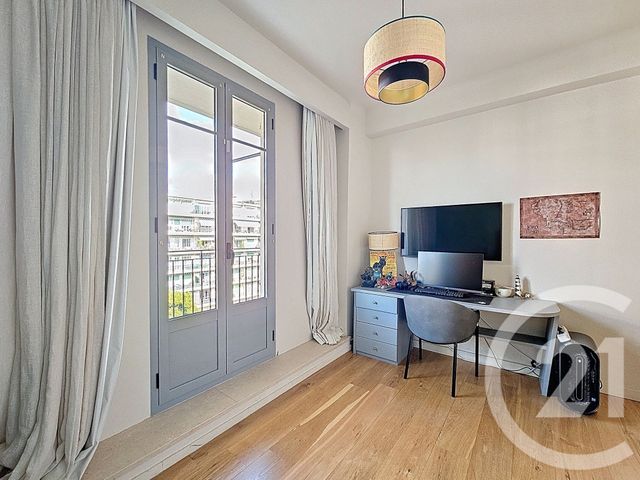 Appartement F4 à vendre - 4 pièces - 101.0 m2 - NICE - 06 - PROVENCE-ALPES-COTE-D-AZUR - Century 21 Etoile Immobilier
