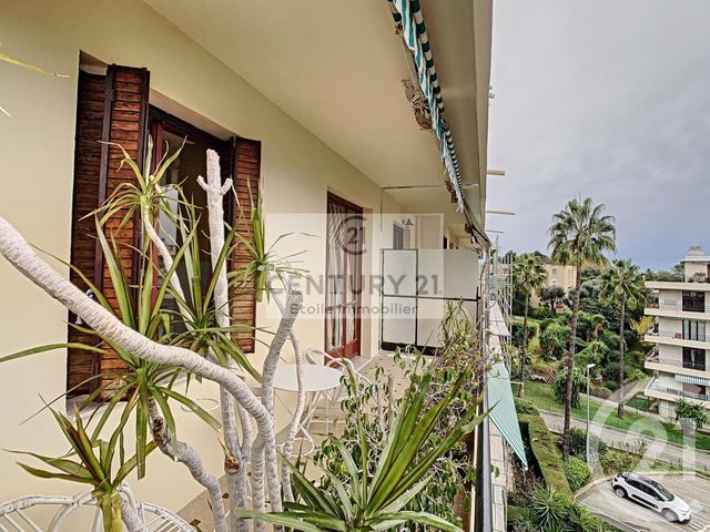 Afficher la photo en grand Appartement F2 à vendre - 2 pièces - 54.0 m2 - NICE - 06 - PROVENCE-ALPES-COTE-D-AZUR - Century 21 Etoile Immobilier