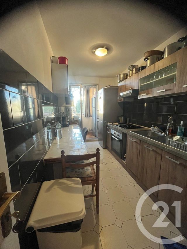 Afficher la photo en grand Appartement F4 à vendre - 4 pièces - 76.0 m2 - NICE - 06 - PROVENCE-ALPES-COTE-D-AZUR - Century 21 Etoile Immobilier