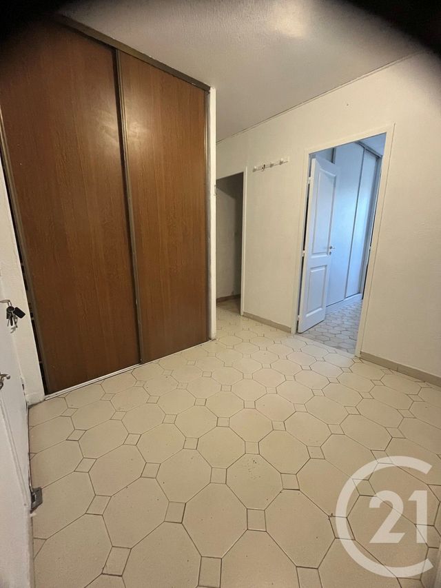 Afficher la photo en grand Appartement F4 à vendre - 4 pièces - 76.0 m2 - NICE - 06 - PROVENCE-ALPES-COTE-D-AZUR - Century 21 Etoile Immobilier