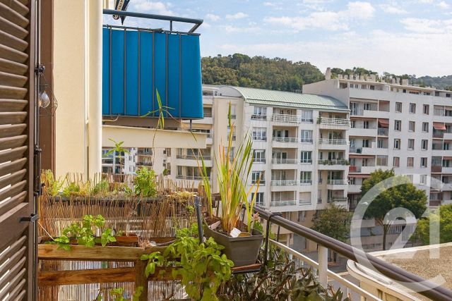 Appartement F3 à vendre - 3 pièces - 64.87 m2 - NICE - 06 - PROVENCE-ALPES-COTE-D-AZUR - Century 21 Etoile Immobilier