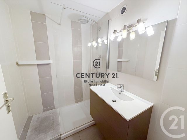 Appartement F4 à vendre - 4 pièces - 72.41 m2 - NICE - 06 - PROVENCE-ALPES-COTE-D-AZUR - Century 21 Etoile Immobilier