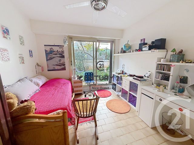 Appartement F4 à vendre - 4 pièces - 72.41 m2 - NICE - 06 - PROVENCE-ALPES-COTE-D-AZUR - Century 21 Etoile Immobilier