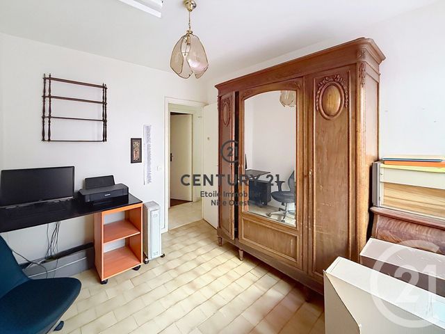 Appartement F4 à vendre - 4 pièces - 72.41 m2 - NICE - 06 - PROVENCE-ALPES-COTE-D-AZUR - Century 21 Etoile Immobilier