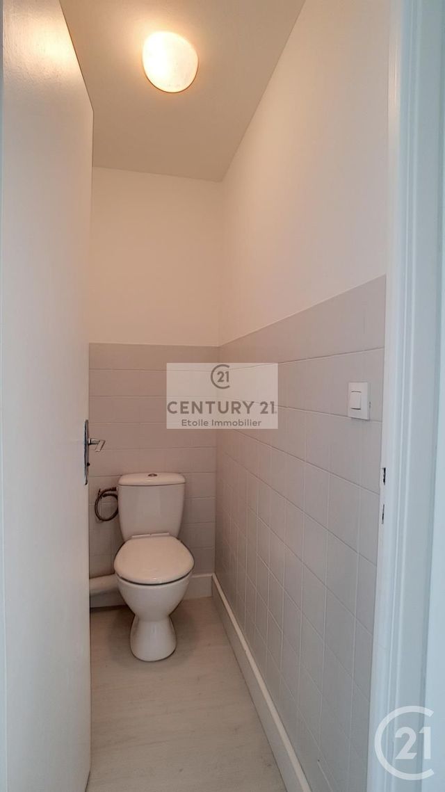 Appartement F2 à louer - 2 pièces - 44.17 m2 - NICE - 06 - PROVENCE-ALPES-COTE-D-AZUR - Century 21 Etoile Immobilier