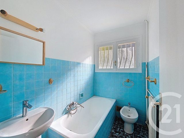 Appartement F3 à vendre - 3 pièces - 59.04 m2 - NICE - 06 - PROVENCE-ALPES-COTE-D-AZUR - Century 21 Etoile Immobilier