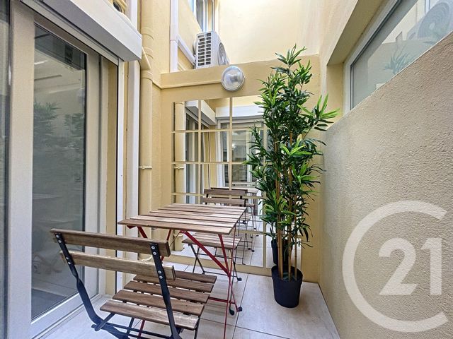 Appartement Duplex à vendre - 2 pièces - 26.0 m2 - NICE - 06 - PROVENCE-ALPES-COTE-D-AZUR - Century 21 Etoile Immobilier