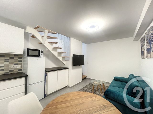 Appartement Duplex à vendre - 2 pièces - 26.0 m2 - NICE - 06 - PROVENCE-ALPES-COTE-D-AZUR - Century 21 Etoile Immobilier