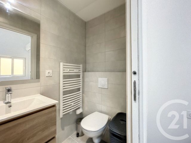 Appartement Duplex à vendre - 2 pièces - 26.0 m2 - NICE - 06 - PROVENCE-ALPES-COTE-D-AZUR - Century 21 Etoile Immobilier