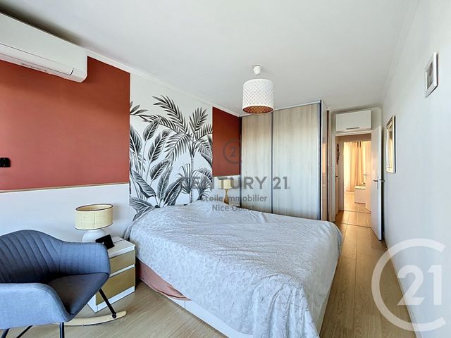 Appartement F4 à vendre - 4 pièces - 81.79 m2 - NICE - 06 - PROVENCE-ALPES-COTE-D-AZUR - Century 21 Etoile Immobilier