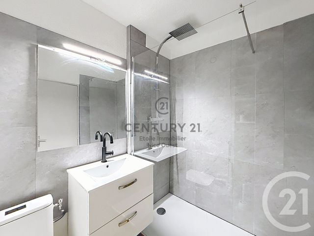 Appartement F2 à vendre - 2 pièces - 27.98 m2 - NICE - 06 - PROVENCE-ALPES-COTE-D-AZUR - Century 21 Etoile Immobilier