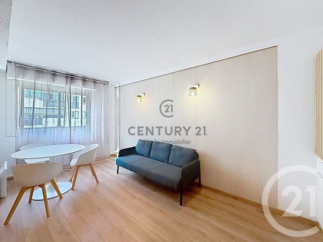 Appartement F2 à vendre - 2 pièces - 27.98 m2 - NICE - 06 - PROVENCE-ALPES-COTE-D-AZUR - Century 21 Etoile Immobilier