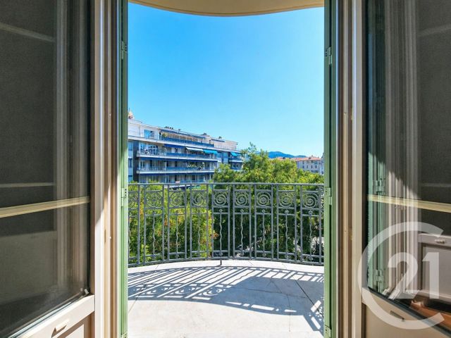 Appartement F4 à vendre - 4 pièces - 119.14 m2 - NICE - 06 - PROVENCE-ALPES-COTE-D-AZUR - Century 21 Etoile Immobilier
