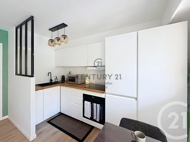 Appartement F1 à louer - 1 pièce - 27.0 m2 - NICE - 06 - PROVENCE-ALPES-COTE-D-AZUR - Century 21 Etoile Immobilier