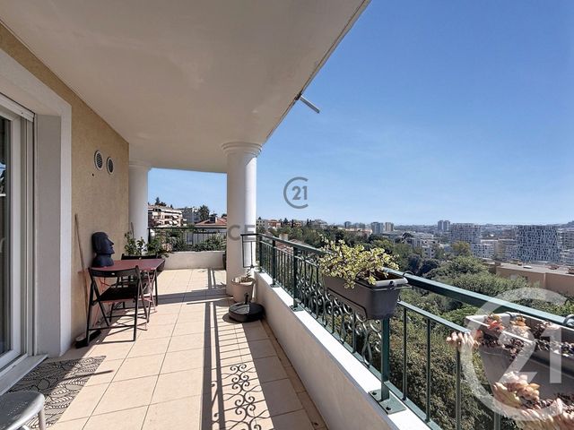 Appartement F3 à vendre - 3 pièces - 68.27 m2 - NICE - 06 - PROVENCE-ALPES-COTE-D-AZUR - Century 21 Etoile Immobilier