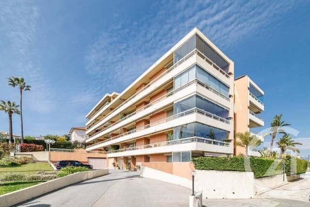 Appartement F4 à vendre - 4 pièces - 108.0 m2 - NICE - 06 - PROVENCE-ALPES-COTE-D-AZUR - Century 21 Etoile Immobilier