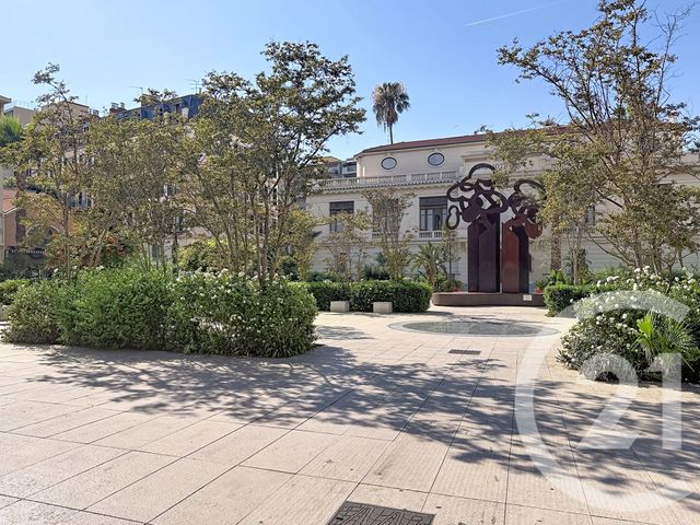 Appartement F5 à vendre - 4 pièces - 130.0 m2 - NICE - 06 - PROVENCE-ALPES-COTE-D-AZUR - Century 21 Etoile Immobilier