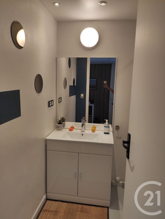 Appartement F3 à louer - 3 pièces - 55.46 m2 - NICE - 06 - PROVENCE-ALPES-COTE-D-AZUR - Century 21 Etoile Immobilier