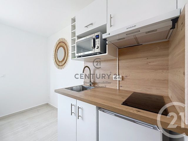 Appartement F2 à louer - 2 pièces - 25.06 m2 - NICE - 06 - PROVENCE-ALPES-COTE-D-AZUR - Century 21 Etoile Immobilier