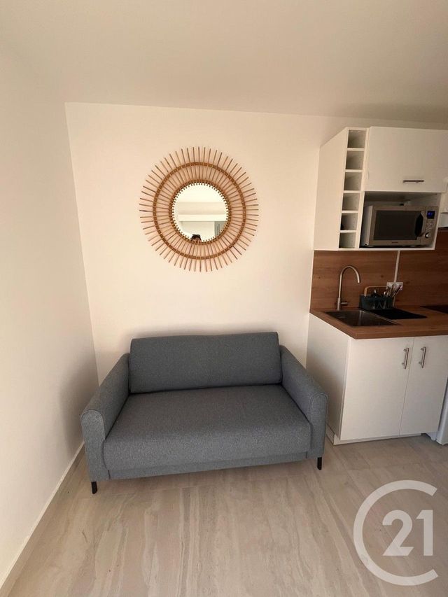 Appartement F2 à louer - 2 pièces - 25.06 m2 - NICE - 06 - PROVENCE-ALPES-COTE-D-AZUR - Century 21 Etoile Immobilier