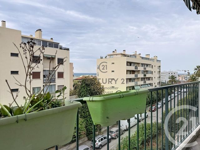 Appartement F3 à vendre - 4 pièces - 69.73 m2 - NICE - 06 - PROVENCE-ALPES-COTE-D-AZUR - Century 21 Etoile Immobilier