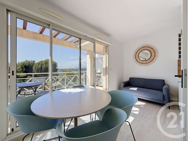 Appartement F2 à louer - 2 pièces - 25.06 m2 - NICE - 06 - PROVENCE-ALPES-COTE-D-AZUR - Century 21 Etoile Immobilier