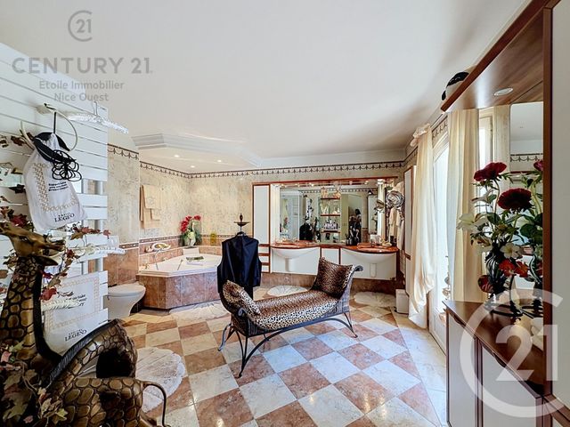 maison à vendre - 6 pièces - 280.0 m2 - LA GAUDE - 06 - PROVENCE-ALPES-COTE-D-AZUR - Century 21 Etoile Immobilier