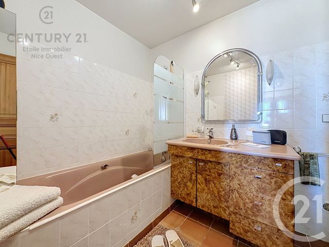 maison à vendre - 6 pièces - 280.0 m2 - LA GAUDE - 06 - PROVENCE-ALPES-COTE-D-AZUR - Century 21 Etoile Immobilier