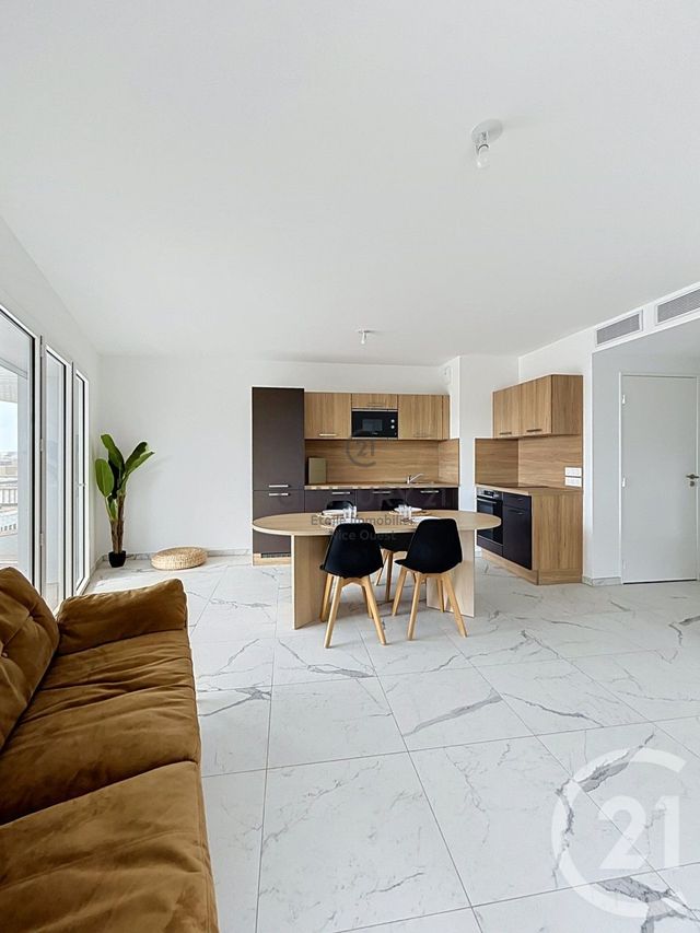 Appartement T3 à vendre - 3 pièces - 61.0 m2 - NICE - 06 - PROVENCE-ALPES-COTE-D-AZUR - Century 21 Etoile Immobilier