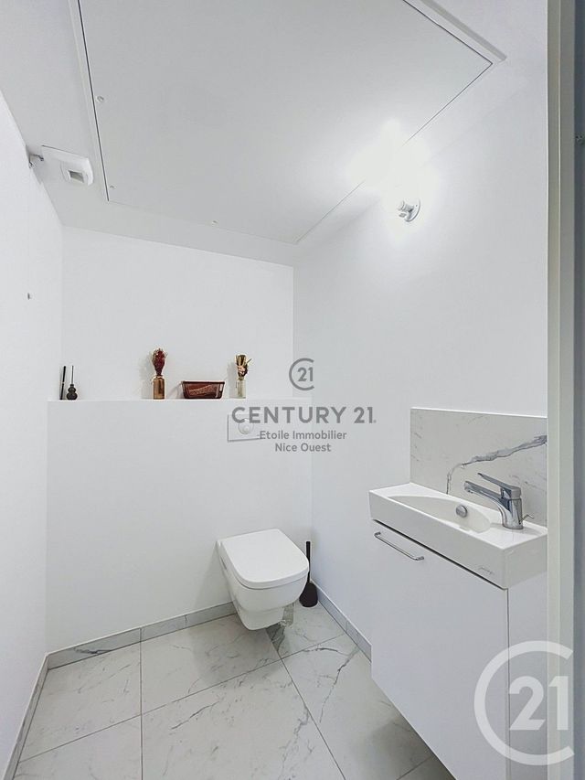 Appartement T3 à vendre - 3 pièces - 61.0 m2 - NICE - 06 - PROVENCE-ALPES-COTE-D-AZUR - Century 21 Etoile Immobilier