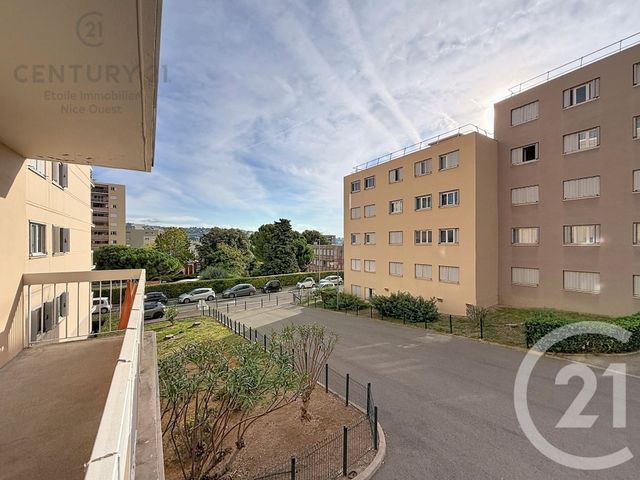 Appartement Studio à louer - 1 pièce - 40.69 m2 - ST LAURENT DU VAR - 06 - PROVENCE-ALPES-COTE-D-AZUR - Century 21 Etoile Immobilier