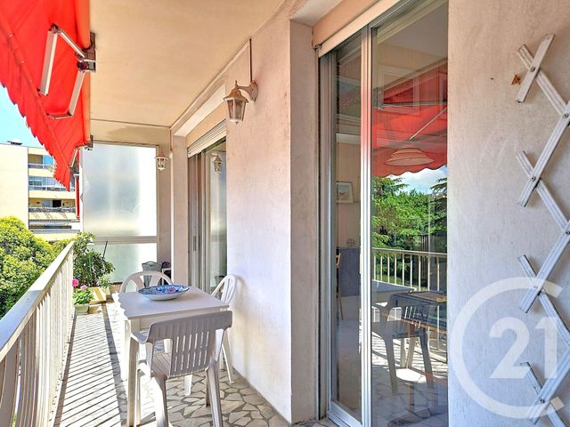 Appartement F3 à vendre - 3 pièces - 64.0 m2 - NICE - 06 - PROVENCE-ALPES-COTE-D-AZUR - Century 21 Etoile Immobilier