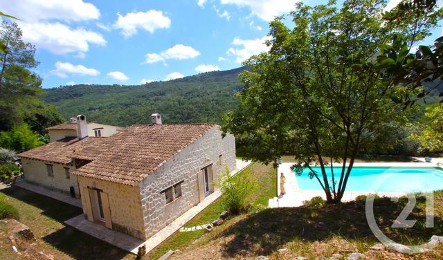 Afficher la photo en grand maison à vendre - 6 pièces - 220.0 m2 - TOURRETTES SUR LOUP - 06 - PROVENCE-ALPES-COTE-D-AZUR - Century 21 Etoile Immobilier