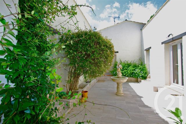 Afficher la photo en grand maison à vendre - 6 pièces - 220.0 m2 - TOURRETTES SUR LOUP - 06 - PROVENCE-ALPES-COTE-D-AZUR - Century 21 Etoile Immobilier