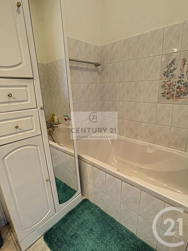 Appartement F3 à vendre - 3 pièces - 68.42 m2 - NICE - 06 - PROVENCE-ALPES-COTE-D-AZUR - Century 21 Etoile Immobilier Appartement F3 à vendre - 3 pièces - 68.42 m2 - NICE - 06 - PROVENCE-ALPES-COTE-D-AZUR - Century 21 Etoile Immobilier