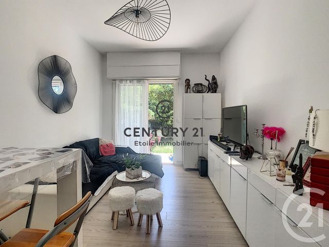 Afficher la photo en grand Appartement F3 à vendre - 3 pièces - 52.63 m2 - NICE - 06 - PROVENCE-ALPES-COTE-D-AZUR - Century 21 Etoile Immobilier