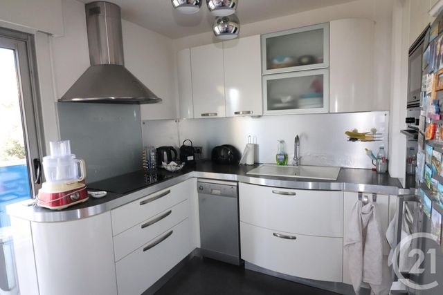 Appartement F3 à vendre - 3 pièces - 76.37 m2 - NICE - 06 - PROVENCE-ALPES-COTE-D-AZUR - Century 21 Etoile Immobilier Appartement F3 à vendre - 3 pièces - 76.37 m2 - NICE - 06 - PROVENCE-ALPES-COTE-D-AZUR - Century 21 Etoile Immobilier