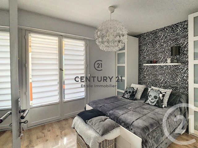 Appartement F2 à vendre - 2 pièces - 40.0 m2 - NICE - 06 - PROVENCE-ALPES-COTE-D-AZUR - Century 21 Etoile Immobilier Appartement F2 à vendre - 2 pièces - 40.0 m2 - NICE - 06 - PROVENCE-ALPES-COTE-D-AZUR - Century 21 Etoile Immobilier