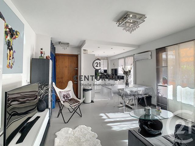 Appartement F2 à vendre - 2 pièces - 40.0 m2 - NICE - 06 - PROVENCE-ALPES-COTE-D-AZUR - Century 21 Etoile Immobilier Appartement F2 à vendre - 2 pièces - 40.0 m2 - NICE - 06 - PROVENCE-ALPES-COTE-D-AZUR - Century 21 Etoile Immobilier