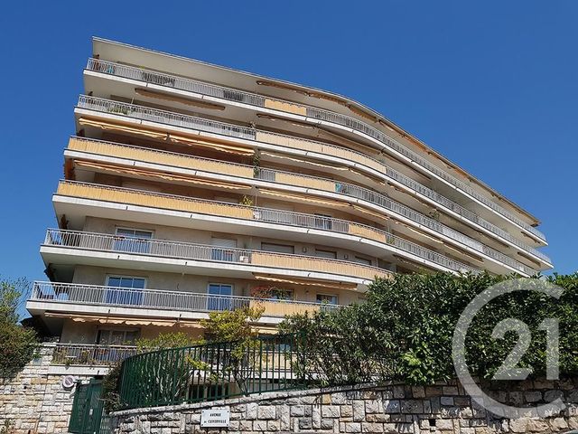 Appartement F2 à vendre - 2 pièces - 40.0 m2 - NICE - 06 - PROVENCE-ALPES-COTE-D-AZUR - Century 21 Etoile Immobilier Appartement F2 à vendre - 2 pièces - 40.0 m2 - NICE - 06 - PROVENCE-ALPES-COTE-D-AZUR - Century 21 Etoile Immobilier