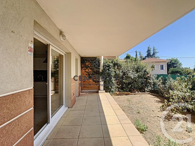 Afficher la photo en grand Appartement F2 à vendre - 2 pièces - 46.0 m2 - NICE - 06 - PROVENCE-ALPES-COTE-D-AZUR - Century 21 Etoile Immobilier