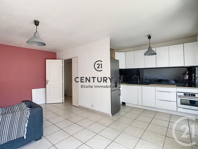 Afficher la photo en grand Appartement F2 à vendre - 2 pièces - 46.0 m2 - NICE - 06 - PROVENCE-ALPES-COTE-D-AZUR - Century 21 Etoile Immobilier