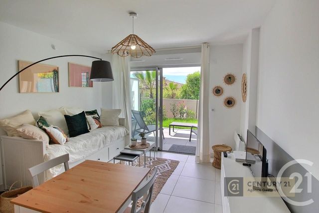 Appartement F1 à louer - 1 pièce - 25.95 m2 - NICE - 06 - PROVENCE-ALPES-COTE-D-AZUR - Century 21 Etoile Immobilier Appartement F1 à louer - 1 pièce - 25.95 m2 - NICE - 06 - PROVENCE-ALPES-COTE-D-AZUR - Century 21 Etoile Immobilier