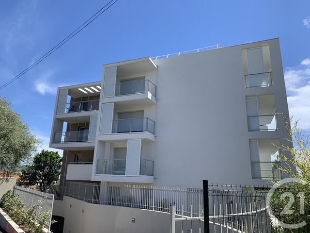 Appartement F1 à louer - 1 pièce - 25.95 m2 - NICE - 06 - PROVENCE-ALPES-COTE-D-AZUR - Century 21 Etoile Immobilier Appartement F1 à louer - 1 pièce - 25.95 m2 - NICE - 06 - PROVENCE-ALPES-COTE-D-AZUR - Century 21 Etoile Immobilier
